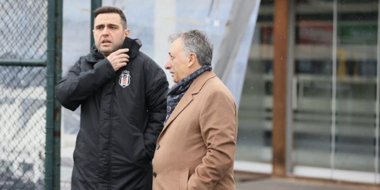 Beşiktaş, iddiaları doğruladı: Hocayla anlaştık!