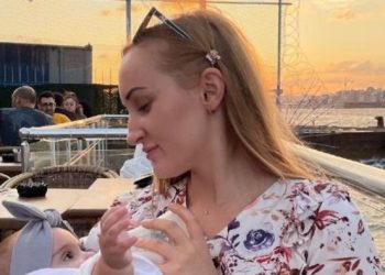 Doğum yapmak için gittiği Ukrayna’da mahsur kaldı
