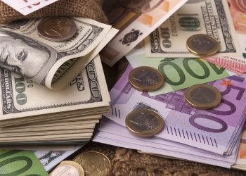 Faiz kararı öncesi dolar ve euro ne kadar?