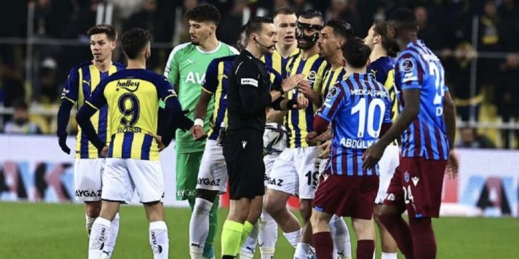 Fenerbahçe’ye ceza kapıda: PFDK’ya sevk edildi