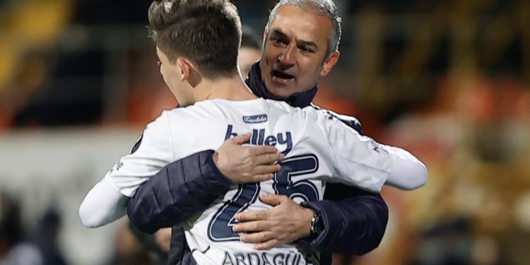 Fenerbahçe’yi ipten alan Arda Güler tarihe geçti!