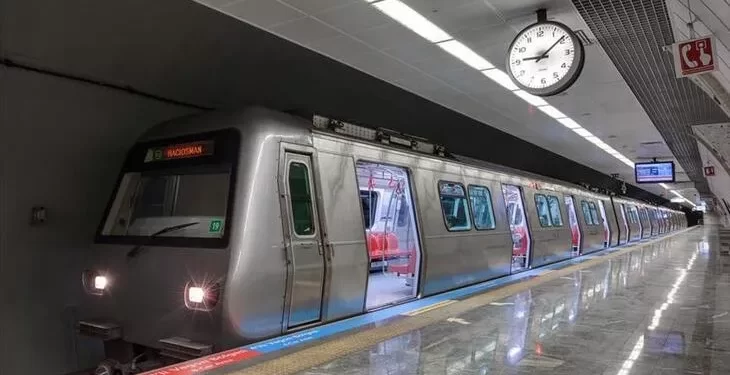 İstanbul’da Metro saatleri uzatıldı