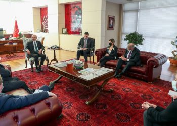 Kılıçdaroğlu, AP Raportörü ile görüştü