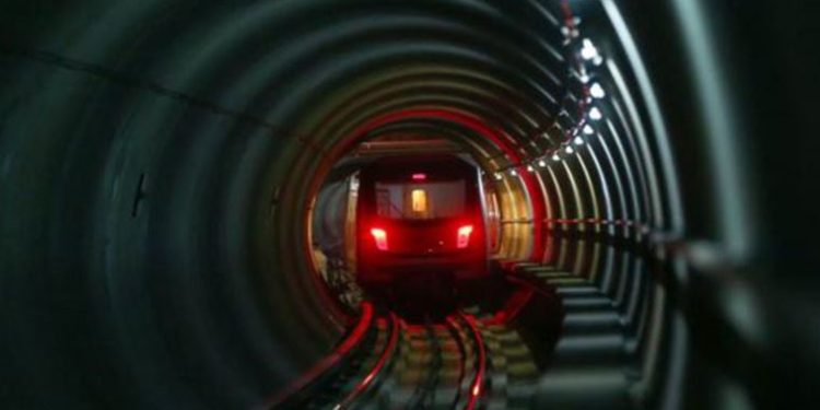 Mersin’de metro projesi AKP-MHP oylarıyla reddedildi