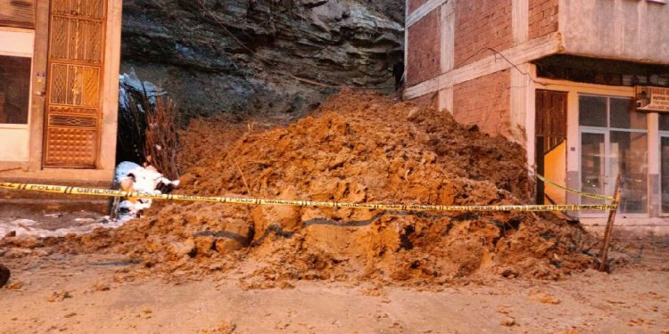 Ordu’da heyelan: 3 bina tahliye edildi