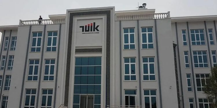 TÜİK’e bürokrat dayanmıyor! Kimler geldi kimler geçti?