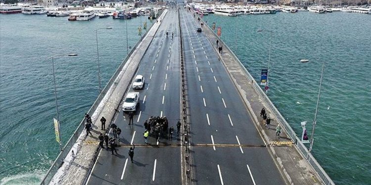 Unkapanı Köprüsü’yle ilgili uyarı: Ömrünü tamamladı