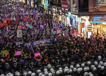 Valilik duyurdu: Taksim Meydanı kadınlara yasak