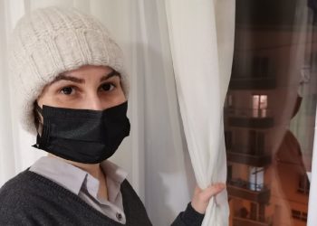 Yüzüne kimyasal madde atılan Sultan: Onun ev hapsi bitti, benimki başladı