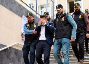 5 milyonluk vurgun yapan şebeke çökertildi
