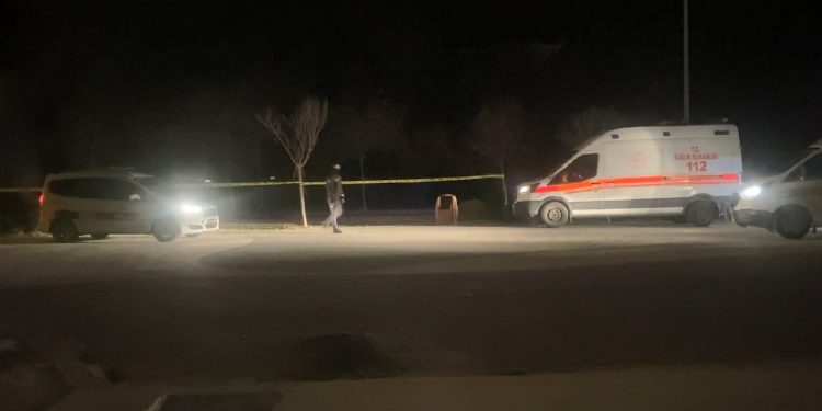 Büyükçekmece sahilde 2 ceset bulundu