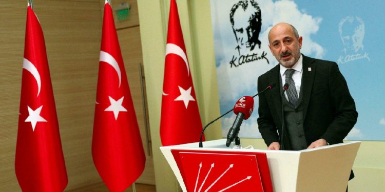 CHP’li Öztunç’tan Bakan Muş’a zincir market sorusu