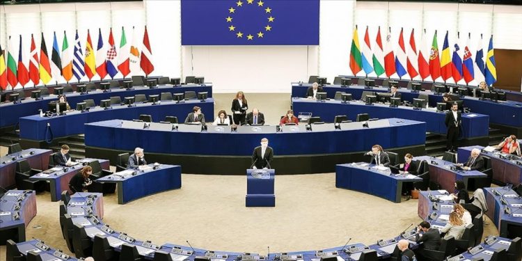 AP, Rusya’nın ‘savaş suçları’ için mahkeme kurulmasını istiyor