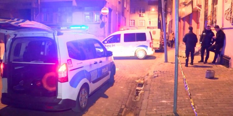 Bayrampaşa’da silahlı saldırı