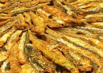 Hamsi yaparken ziyan etmeyin.. Ustaların önerisiyle pişirme yöntemi