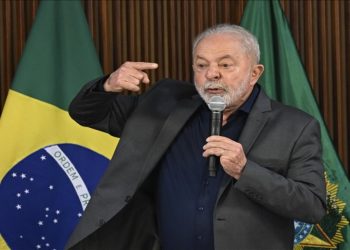 Lula’dan, ABD’ye kaçan Bolsonaro’ya yenilgi eleştirisi: Kabullenemiyor