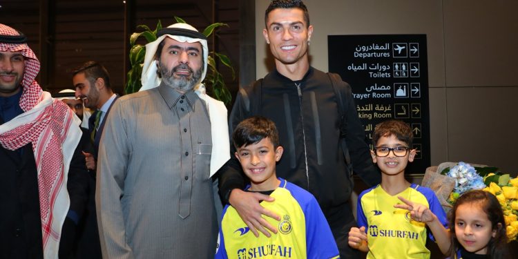 Ronaldo Suudi Arabistan’da