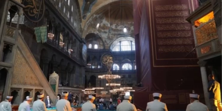 İşrak namazı ne zaman kılınır? Kuşluk namazı ne zaman kılınır?